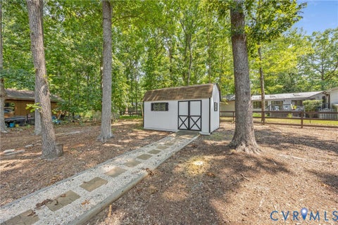 Tiny photo for 1 Long Leaf Lane, Palmyra, VA 22963 (MLS # 2621901)