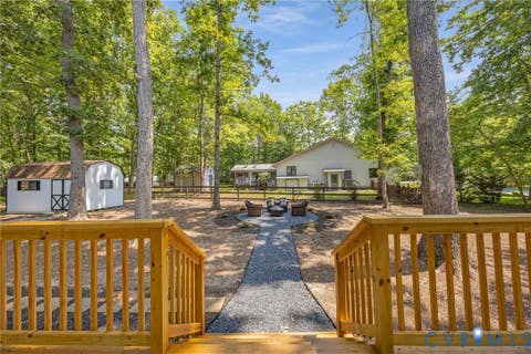 Tiny photo for 1 Long Leaf Lane, Palmyra, VA 22963 (MLS # 2621901)