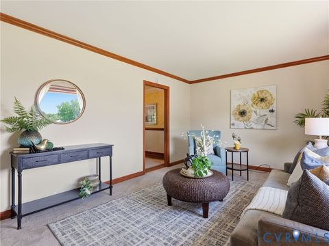 Tiny photo for 1000 Avon Court, Colonial Heights, VA 23834 (MLS # 2611493)