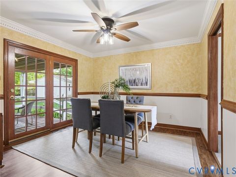 Tiny photo for 1000 Avon Court, Colonial Heights, VA 23834 (MLS # 2611493)