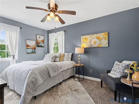 Tiny photo for 1000 Avon Court, Colonial Heights, VA 23834 (MLS # 2611493)