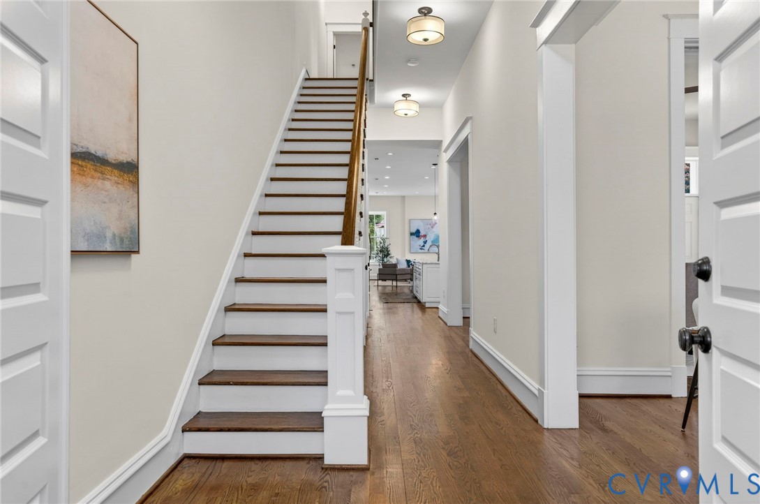 2606 E Franklin Street