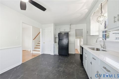 Tiny photo for 702 Old Town Drive, Colonial Heights, VA 23834 (MLS # 2530369)