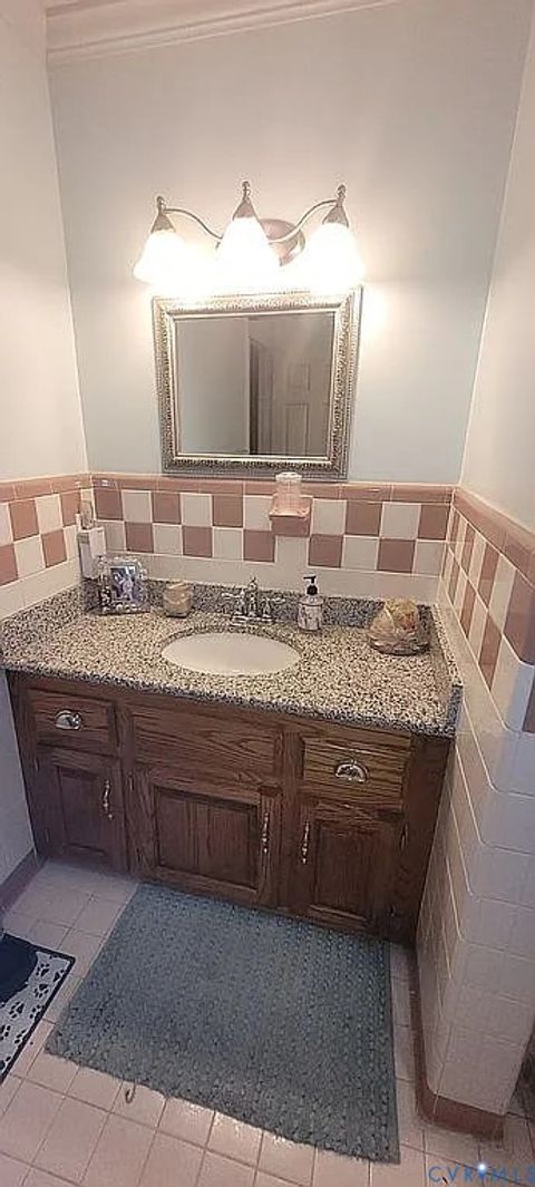 Tiny photo for 2660 N Oak Lane, West Point, VA 23181 (MLS # 2527162)