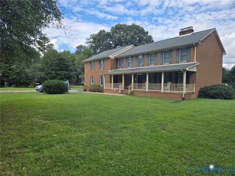 Photo of 2660 N Oak Lane, West Point, VA 23181 (MLS # 2527162)