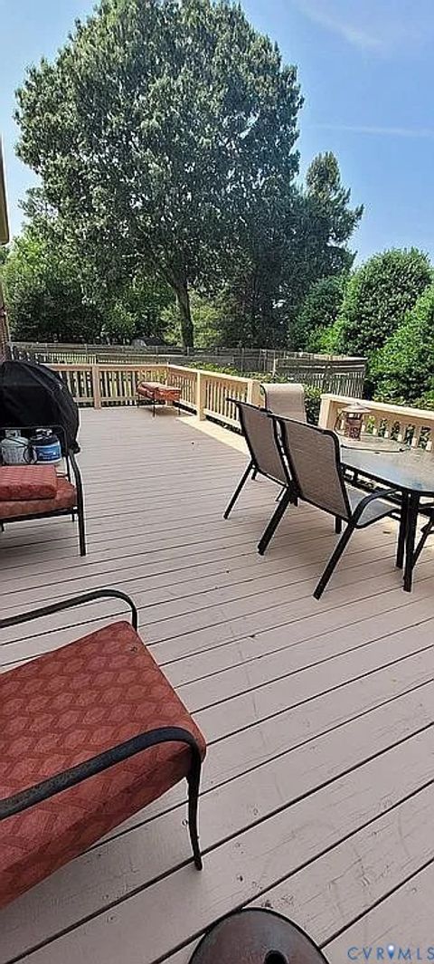 Tiny photo for 2660 N Oak Lane, West Point, VA 23181 (MLS # 2527162)