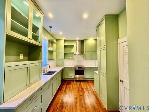 Tiny photo for 14 N Davis Avenue, Richmond, VA 23220 (MLS # 2532220)