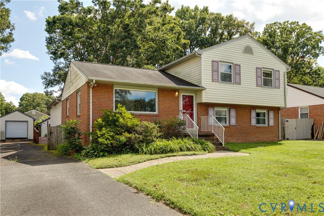 1531 Robindale Road