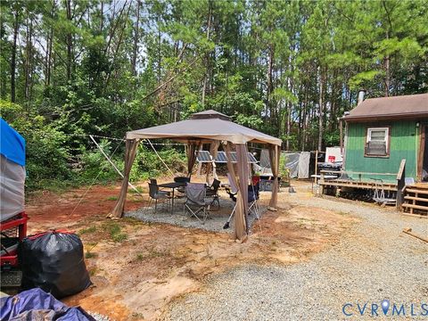 Tiny photo for 154 King Bee Trail Trl, Lawrenceville, VA 23920 (MLS # 2602917)
