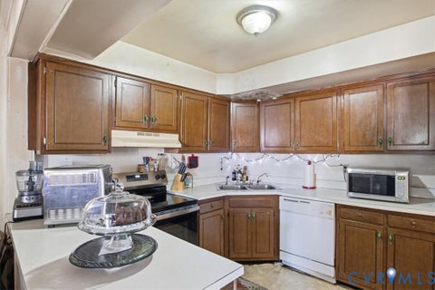 Tiny photo for 49 Skipwith Green Circle, Henrico, VA 23294 (MLS # 2627521)