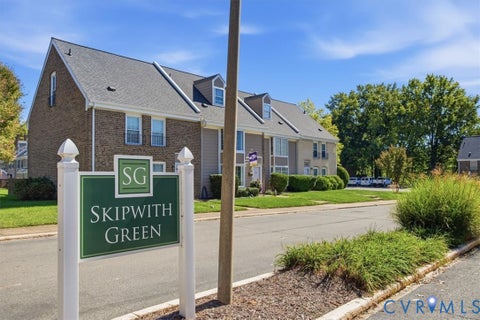 Tiny photo for 49 Skipwith Green Circle, Henrico, VA 23294 (MLS # 2627521)