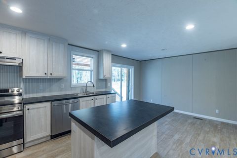 Tiny photo for 192 Pond Drive, Kenbridge, VA 23944 (MLS # 2530372)