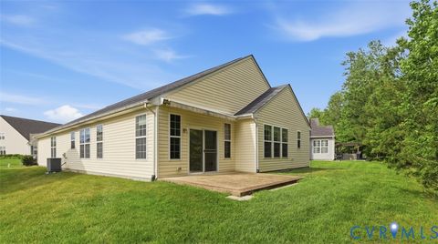Tiny photo for 8348 E Lord Botetourt Loop, New Kent, VA 23124 (MLS # 2617124)
