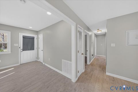 Tiny photo for 10521 Thompkins Lane, Amelia Courthouse, VA 23002 (MLS # 2607425)