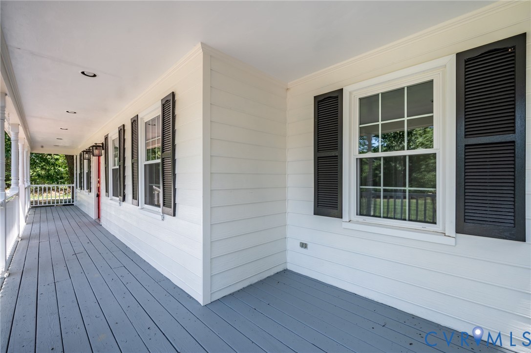 10110 Holly Road