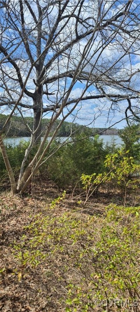 Tiny photo for 922 Skipjack Road, Sandy Point, VA 22488 (MLS # 2508994)