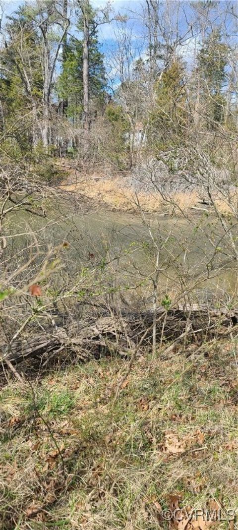 Tiny photo for 922 Skipjack Road, Sandy Point, VA 22488 (MLS # 2508994)