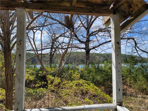 Tiny photo for 922 Skipjack Road, Sandy Point, VA 22488 (MLS # 2508994)