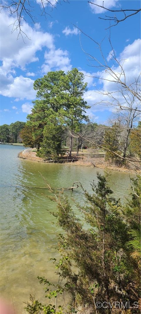 Tiny photo for 922 Skipjack Road, Sandy Point, VA 22488 (MLS # 2508994)