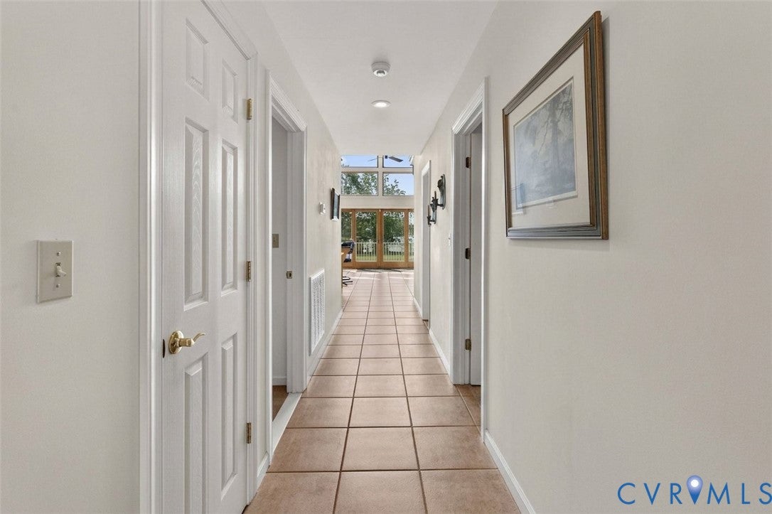 392 Kingscote Drive