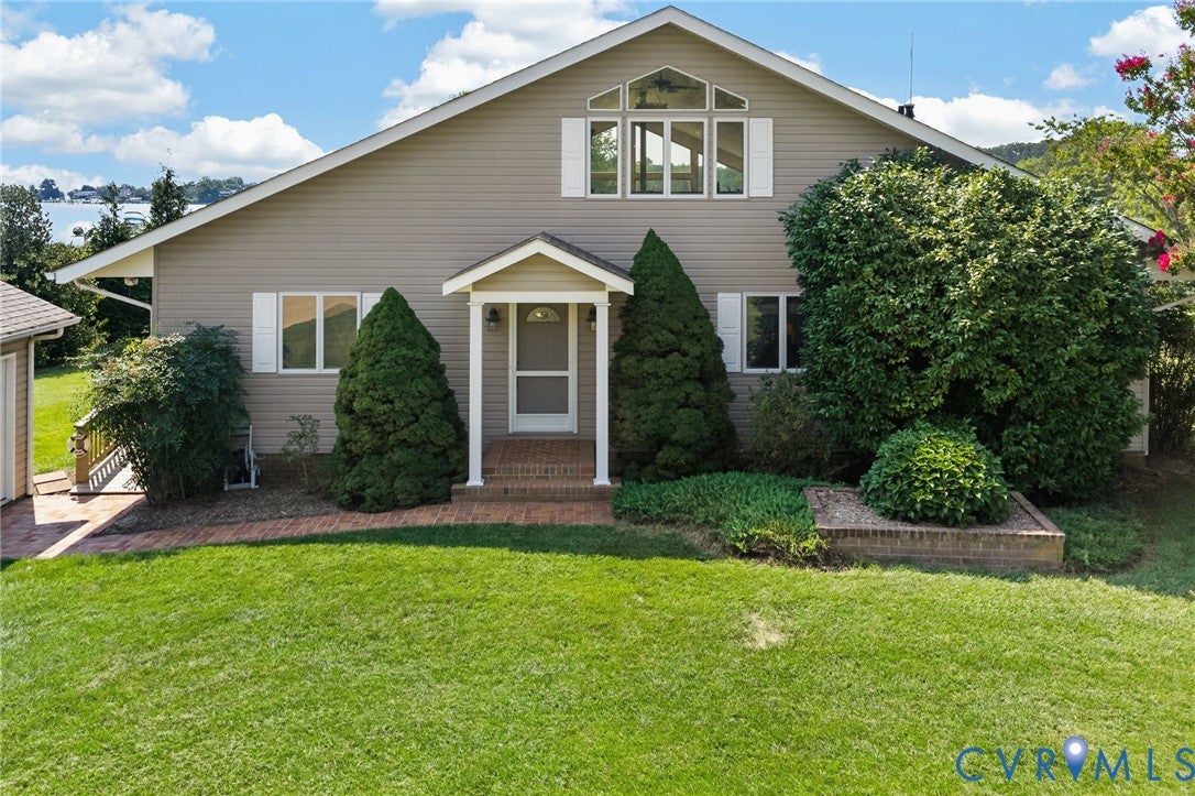 392 Kingscote Drive