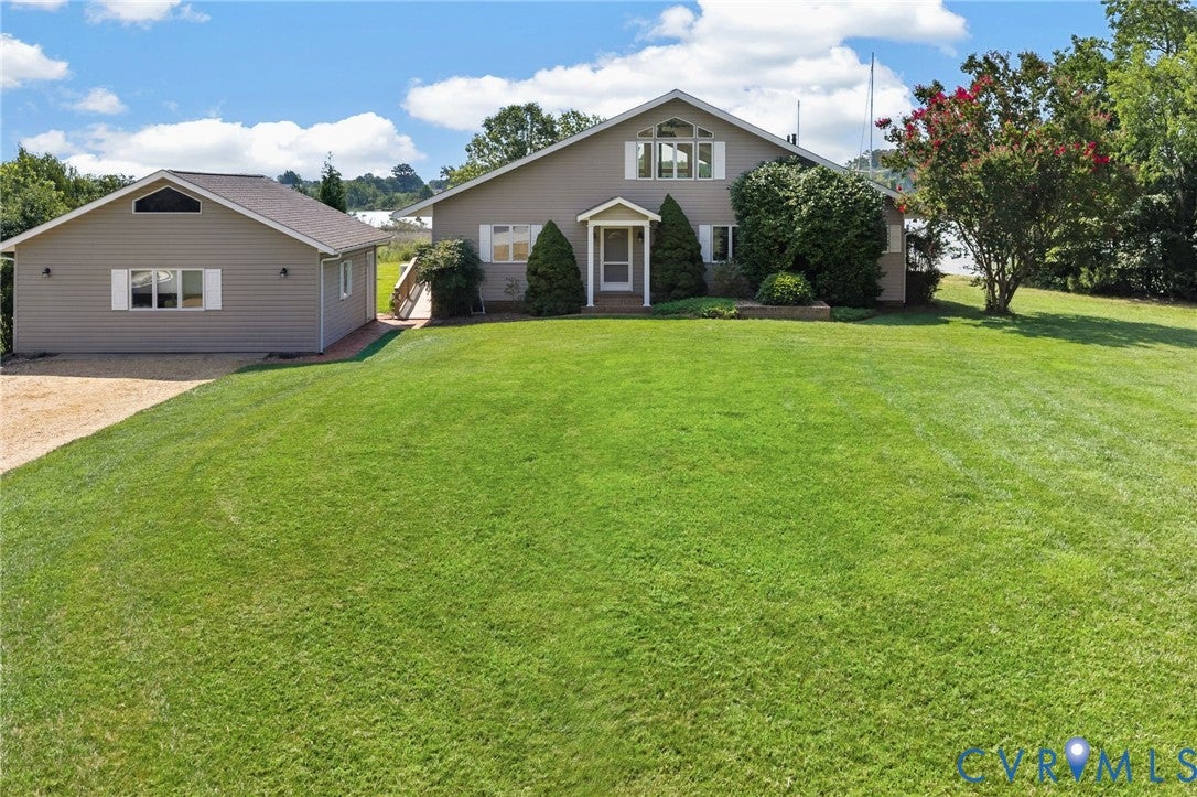 392 Kingscote Drive