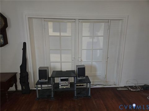 Tiny photo for 306 Washington Avenue, Colonial Heights, VA 23834 (MLS # 2532143)