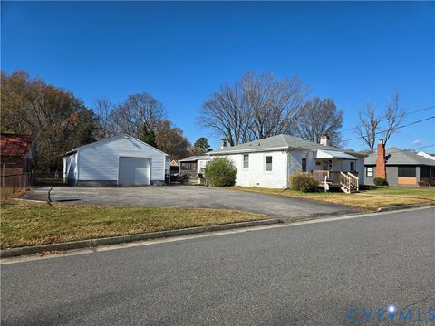 Tiny photo for 306 Washington Avenue, Colonial Heights, VA 23834 (MLS # 2532143)