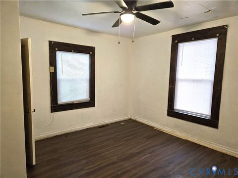 Tiny photo for 306 Washington Avenue, Colonial Heights, VA 23834 (MLS # 2532143)