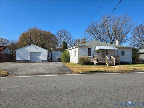 Photo of 306 Washington Avenue, Colonial Heights, VA 23834 (MLS # 2532143)
