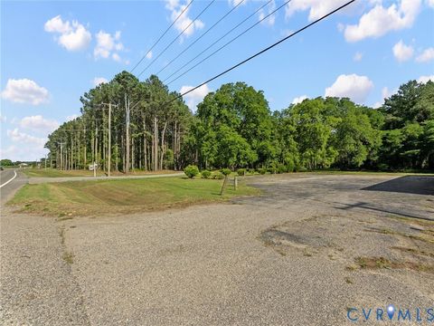 Tiny photo for 15242 General Puller Highway, Hardyville, VA 23070 (MLS # 2617024)