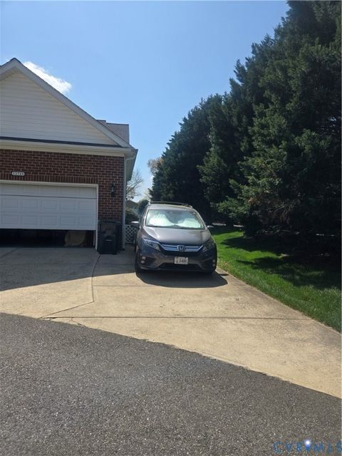 Tiny photo for 11728 Village Garden Drive, Chester, VA 23831 (MLS # 2608039)