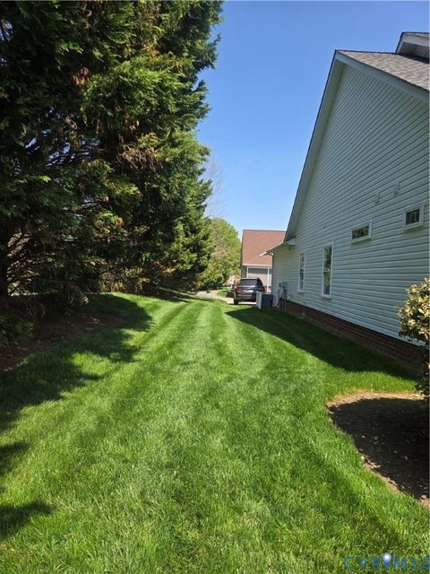 Tiny photo for 11728 Village Garden Drive, Chester, VA 23831 (MLS # 2608039)