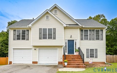 Photo of 4066 Tanner Slip Circle, Chester, VA 23831 (MLS # 2527523)