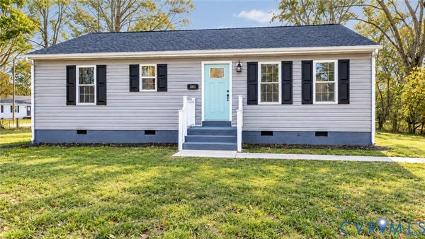 210 NAGLEE AVE, SANDSTON, VA 23150 - Image 2711cf9b0f10f0bdb9c9533cd663e69c/1004925511