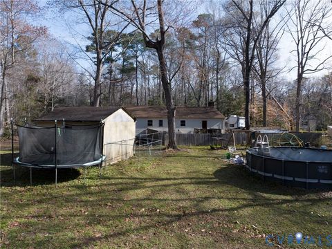 Tiny photo for 9925 Friendship Road, North, VA 23128 (MLS # 2607506)