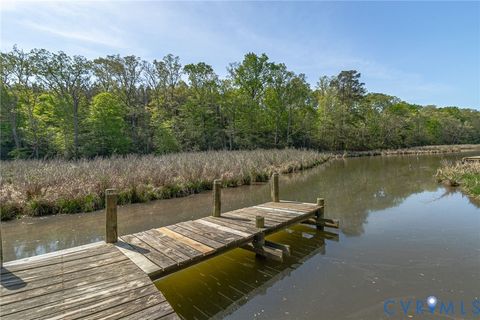 Tiny photo for 51 Grand Villa Drive, Weems, VA 22576 (MLS # 2610033)