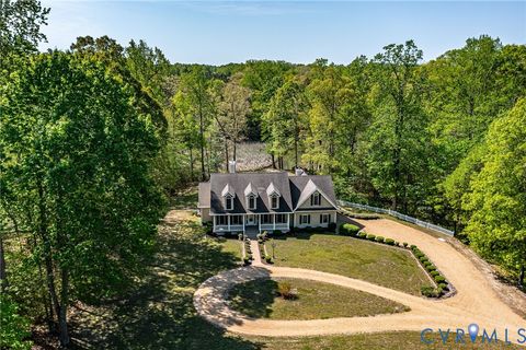 Photo of 51 Grand Villa Drive, Weems, VA 22576 (MLS # 2610033)