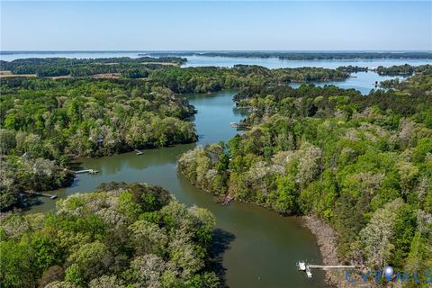 Tiny photo for 51 Grand Villa Drive, Weems, VA 22576 (MLS # 2610033)