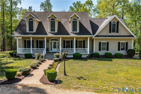 Tiny photo for 51 Grand Villa Drive, Weems, VA 22576 (MLS # 2610033)