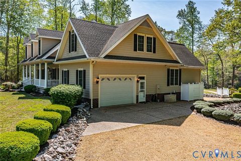Tiny photo for 51 Grand Villa Drive, Weems, VA 22576 (MLS # 2610033)