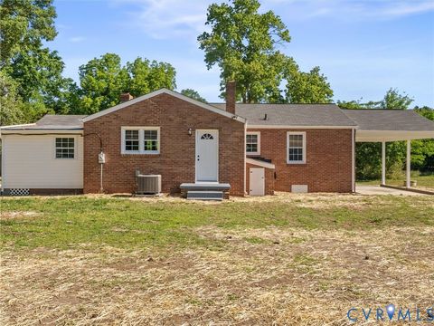 Tiny photo for 25621 Grant Avenue, Dinwiddie, VA 23803 (MLS # 2613105)