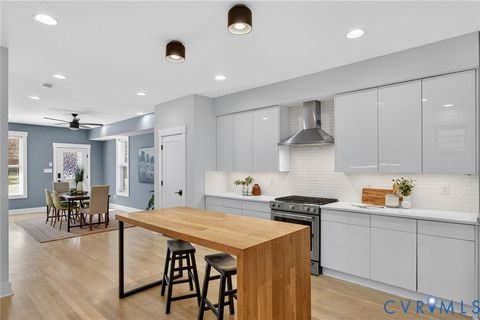 Tiny photo for 3008 E Franklin Street, Richmond, VA 23223 (MLS # 2529092)