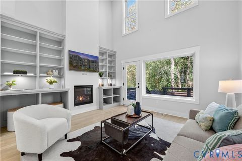 Tiny photo for 3008 E Franklin Street, Richmond, VA 23223 (MLS # 2529092)