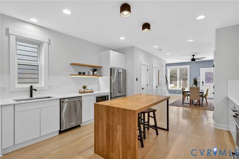 Tiny photo for 3008 E Franklin Street, Richmond, VA 23223 (MLS # 2529092)