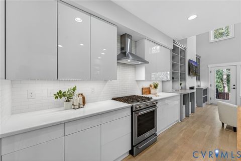 Tiny photo for 3008 E Franklin Street, Richmond, VA 23223 (MLS # 2529092)