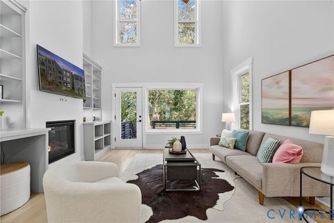 Tiny photo for 3008 E Franklin Street, Richmond, VA 23223 (MLS # 2529092)