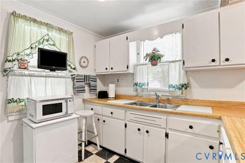 Tiny photo for 3918 Peyton Avenue, Richmond, VA 23224 (MLS # 2620831)