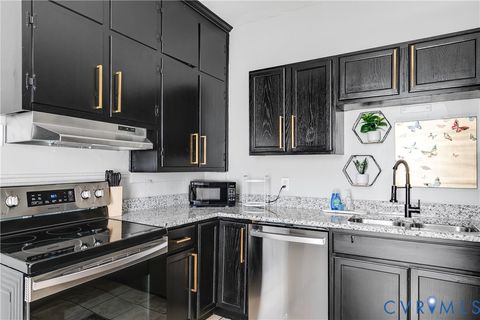 Tiny photo for 1411 Winchell Street, Richmond, VA 23231 (MLS # 2532799)