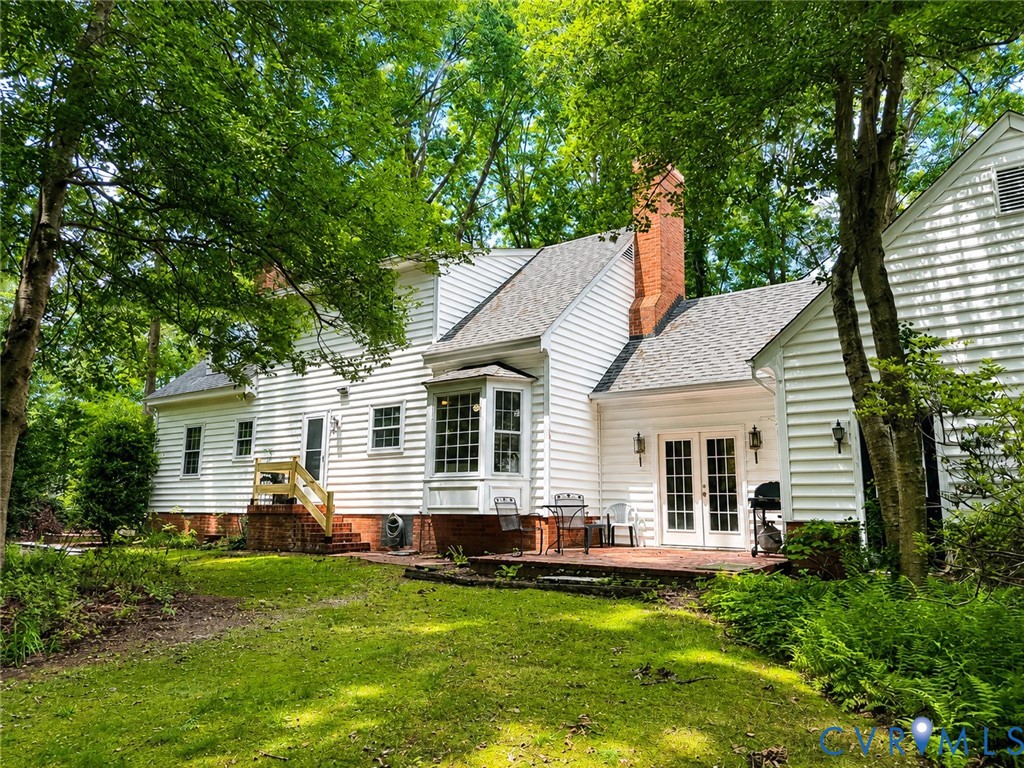 12701 Old Chestnut Circle